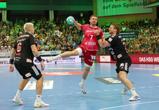 October 15, 2026, xovx, Opel Handball Bundesliga, HSG Wetzlar vs. HC Erlangen: Marek Nissen (HC Erlangen), Dominik Mappes (HSG Wetzlar), Maciej Gebala (HC Erlangen), Wetzlar Buderus Arena, Hesse, Germany, DE