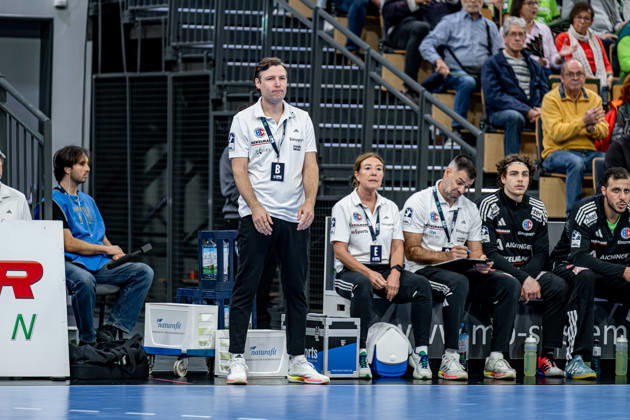 OPEL Handball Bundesliga: HSG Wetzlar vs. HC Erlangen, October 15, 2026; Coach Johannes Sellin, HC Erlangen; OPEL Handball Bundesliga: HSG Wetzlar vs. HC Erlangen, Wetzlar, October 15, 2026 Copyright: xBEAUTIFULxSPORTS Roeczeyx