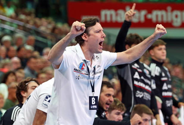 October 15, 2026, xovx, Handball, Opel Handball Bundesliga, HSG Wetzlar vs. HC Erlangen, Coach Johannes Sellin celebrates, HC Erlangen, Wetzlar, Buderus Arena, Hesse, Germany, DE