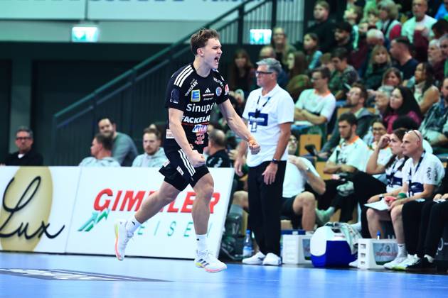 Maxsim Lochman of HC Erlangen, 32, celebrates GER, HSG Wetzlar vs. HC Erlangen, Handball, Opel Handball Bundesliga, Matchday 9, 2026–2027 season, October 15, 2026, GER, HSG Wetzlar vs. HC Erlangen, Handball, Opel Handball Bundesliga, Matchday 9, 2026–2027 season, October 15, 2026, Wetzlar Copyright: xEibner-Pressefoto RenexWeissx EP_RWS