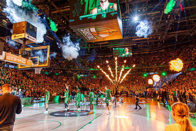 Zalgiris Kaunas vs Anadolu Efes Istanbul - EuroLeague The atmosphere during the EuroLeague basketball match between Zalgiris Kaunas and Anadolu Efes Istanbul at Zalgiris Arena in Kaunas, Lithuania. Kaunas Kaunas Lithuania