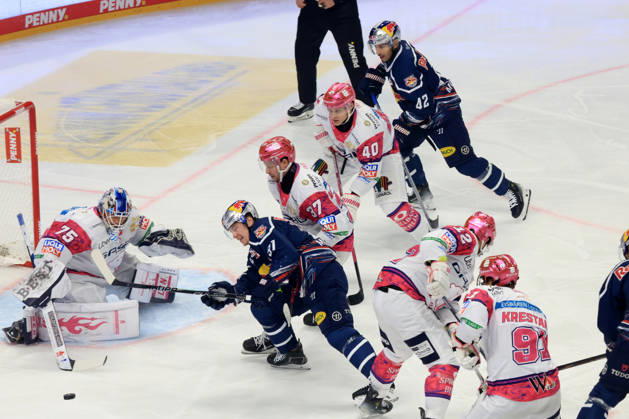 October 16, 2026, DEU, GER, Ice Hockey, Matchday 9, 2026–27 Season, Berlin, Eisbären Berlin vs. RB Munich Jonas Neffin Eisbären Berlin 75, Markus Vikingstad, Eisbären Berlin 37, Korbinian Geibel, Eisbären Berlin 40, GABRIEL FONTAINE, Red Bull Munich 97, Yasin Ehliz, Red Bull Munich 42, nordphoto GmbH, Engler Berlin, Uber Arena Berlin, Germany Copyright: xNordphotox xEnglerx