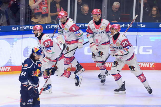 October 16, 2026, DEU, GER, Ice Hockey, Matchday 9, 2026–27 Season, Berlin, Eisbären Berlin vs. RB Munich 1–0 (goal by Ty Ronning), Eisbären Berlin 9, celebration, cheering, joy, happiness, happy, positive emotions, nordphoto GmbH Engler Berlin Uber Arena Berlin Germany Copyright: xNordphotox xEnglerx