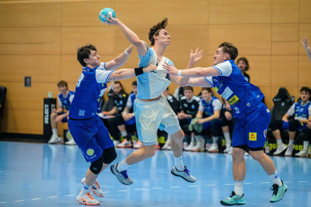 Miro Schluroff, VfL Gummersbach, 15; Tillman Leu, ThSV Eisenach, 99; Felix Aellen, ThSV Eisenach, 22 (GER); ThSV Eisenach vs. VfL Gummersbach, 1st Opel Handball Bundesliga, Handball, Matchday 9, 2026–2027 season, 8:00 p.m., October 16, 2026, GER, ThSV Eisenach vs. VfL Gummersbach, 1st Opel Handball Bundesliga, Handball, Matchday 9, 2026–2027 season, 8:00 p.m., October 16, 2026, Eisenach Copyright: xMartinxHerbstx