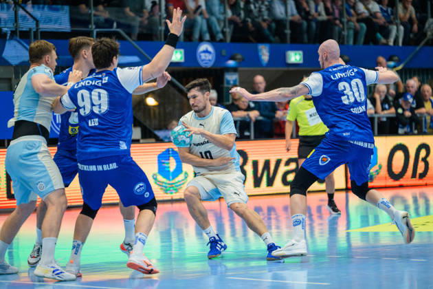Alex Dujshebaev, VfL Gummersbach, 10; Tillman Leu, ThSV Eisenach, 99; Dominik Solak, ThSV Eisenach, 30; Oskar Joelsson, ThSV Eisenach, 03 GER; ThSV Eisenach vs. VfL Gummersbach, 1st Opel Handball Bundesliga, Handball, Matchday 9, 2026–2027 Season, 8:00 p.m., October 16, 2026 GER, ThSV Eisenach vs. VfL Gummersbach, 1st Opel Handball Bundesliga, Handball, Matchday 9, 2026–2027 season, 8:00 p.m., October 16, 2026, Eisenach Copyright: xMartinxHerbstx