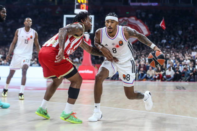 Crvena Zvezda v Paris - EuroLeague BELGRADE, SERBIA - OCTOBER 16: Jared Rhoden (8) of Paris Basketball in action during the Basketball EuroLeague Round 6 match between Crvena Zvezda and Paris at Belgrade Arena in Belgrade, Serbia on October 16, 2026. Filip Stevanovic Anadolu Belgrade Serbia. Editorial use only. Please get in touch for any other usage.  Copyright: x2026xAnadoluxFilipxStevanovicx