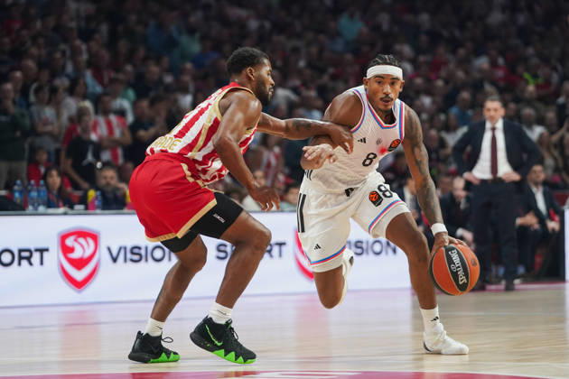 October 16, 2026, Belgrade, Central Serbia, Serbia: 20261016, Belgrade, Serbia - Crvena Zvezda Meridianbet and Paris Basketball play a EuroLeague basketball game at the Belgrade Arena. RHODEN JARED in action. Belgrade Serbia - ZUMAd223 20261016_zip_d223_005 Copyright: xMarkoxDimicx