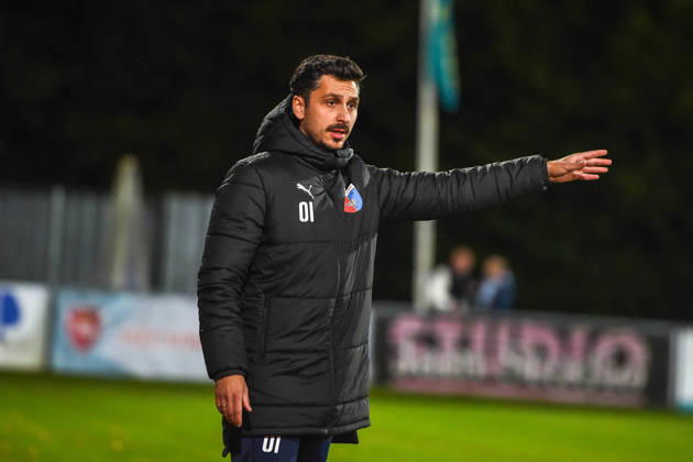 Soccer I Men s Team I 2026–2027 Season I Regionalliga Nord I Matchday 14 I SC Weiche Flensburg 08 vs. SV Drochtersen Assel I October 16, 2026 Oliver Ioannou, Coach, SV Drochtersen Assel Copyright: xLobeca JanxKirschnerx