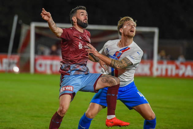 Soccer I Men s Team I 2026–2027 Season I Regionalliga Nord I Matchday 14 I SC Weiche Flensburg 08 vs. SV Drochtersen Assel I October 16, 2026; from left: Marcel Cornils 10, SC Weiche Flensburg 08, Luca Falk Menke 4, SV Drochtersen Assel Copyright: xLobeca JanxKirschnerx