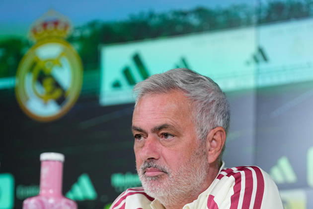 October 17, 2026, Valdebebas, Madrid, Spain: Jose Mourinho, head coach of Real Madrid, attends his press conference, PK, Pressekonferenz during the training day of Real Madrid ahead the Spanish League, LaLiga EA Sports, football match against Sevilla FC at Ciudad Deportiva Real Madrid on October 17, 2026, in Valdebebas, Madrid, Spain. Real Madrid Training And Press Conference - Laliga Ea Sports - ZUMAa181 20261017_zaa_a181_022 Copyright: xDennisxAgyemanx