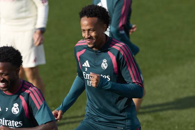 October 17, 2026, Madrid, Spain: Eder Militao (Real Madrid CF) is seen in action during a training session on the eve of the LaLiga EA SPORTS 2026 2027 match between Real Madrid CF and Sevilla FC..Real Madrid CF is holding its final training session and press conference, PK, Pressekonferenz ahead of its ninth LaLiga game. LaLiga EA SPORTS 2026 2027 - Real Madrid CF Press Conference And Training Session In Madrid, Spain - 17 Oct 2026  - ZUMAs197 20261017_aaa_s197_026 Copyright: xFedericoxTitonex