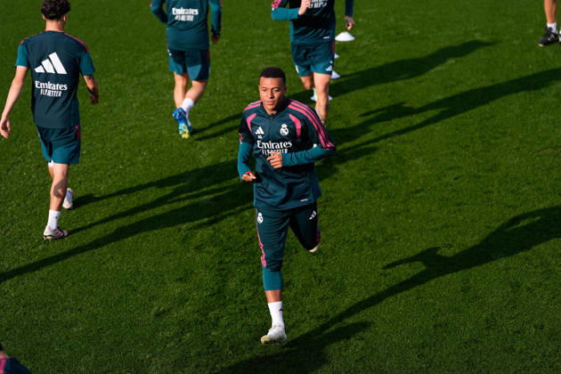 October 17, 2026, Valdebebas, Madrid, Spain: Kylian Mbappe during the training day of Real Madrid ahead the Spanish League, LaLiga EA Sports, football match against Sevilla FC at Ciudad Deportiva Real Madrid on October 17, 2026, in Valdebebas, Madrid, Spain. Real Madrid Training And press conference, PK, Pressekonferenz - LaLiga Ea Sports - ZUMAa181 20261017_zaa_a181_036 Copyright: xDennisxAgyemanx