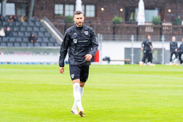 3rd Division: SG Sonnenhof Großaspach vs. SC Preußen Münster, October 17, 2026, Aspach, GERMANY October 17, 2026 Felix Higl of SC Preußen Münster, 33, during warm-ups before the match between SG Sonnenhof Großaspach and SC Preußen Münster on Matchday 10 of the 3. Liga at the WIRmachenDRUCK Arena Copyright: xBEAUTIFULxSPORTS Steinx