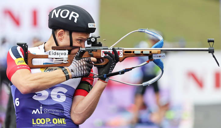 BIATHLON - Loop One Opening Festival MUNICH,GERMANY,17.OCT.26 - BIATHLON - Loop One Opening Festival. Image shows Vetle Sjaastad Christiansen (NOR).  GEPAxpictures xThomasxBachun