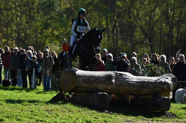 MONDIAL DU LION 2026 - CROSS COUNTRY LE LION-D ANGERS, FRANCE - OCTOBER 17, 2026 : Sarah Ennis riding Lady Sky M during the cross-country competition at the Mondial du Lion 2026, FEI WBFSH Eventing World Breeding Championship for Young Horses. Le Lion-d AngersFrance  Copyright: xEmilienxJousselinx