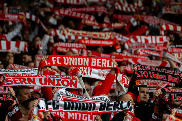 Germany 1 Bundesliga 2026–2027: Union Berlin vs. Borussia Dortmund, Matchday 6, October 17, 2026, Stadion an der Alten Försterei, Berlin—Fans, Spectators, Atmosphere, Scarves Copyright: xCelinaxLeiersx