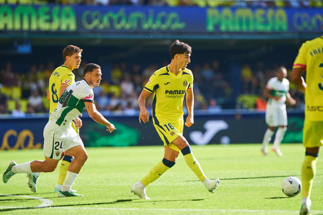 Carlos Macia of Villarreal CF during the LaLiga EA Sports match between Villarreal CF and Elche CF at Estadio de la Cerámica on October 17, 2026, in Villarreal, Spain