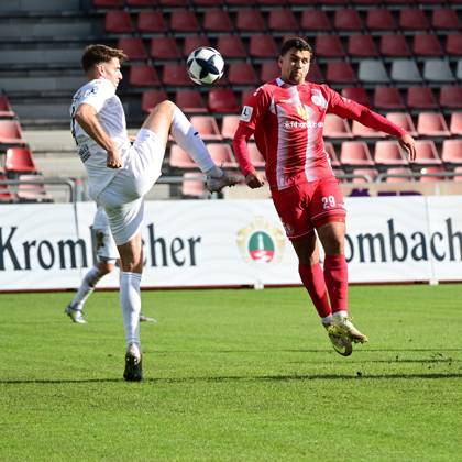 October 17, 2026 xkhx Kassel, Auestadion, Regionalliga Südwest, 2026–2027 season, KSV Hessen Kassel vs. VFR Mannheim, Hans Juraj Hartmann (VFR) vs. Cemal Sezer 29, Hessen, Kassel