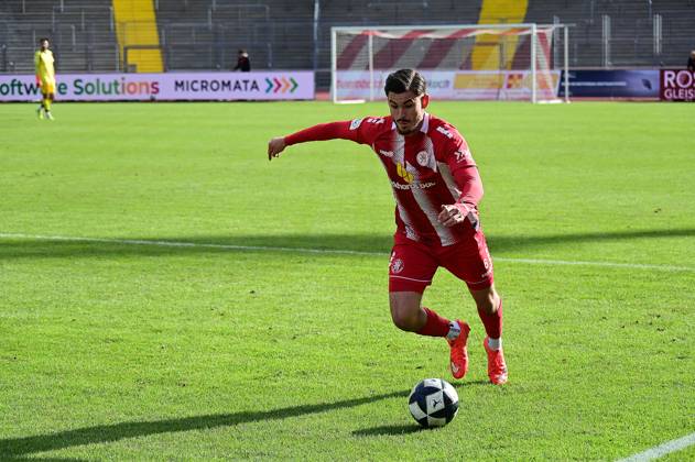 October 17, 2026 xkhx Kassel, Auestadion, Regionalliga Südwest, 2026–2027 Season, KSV Hessen Kassel vs. VFR Mannheim, Free-kick taker: Aaron Liesche Prieto 6, Hessen Kassel