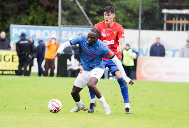 October 26, 2017, Cham, Switzerland; Men s Soccer, 2026–2027 Season, Swiss Cup, Round 2, SC Cham vs. FC Sion, 0–2; Photo: Josias Lukembila (FC Sion, back), Jorge Mario Buehler (FC Cham); Action: Tackle