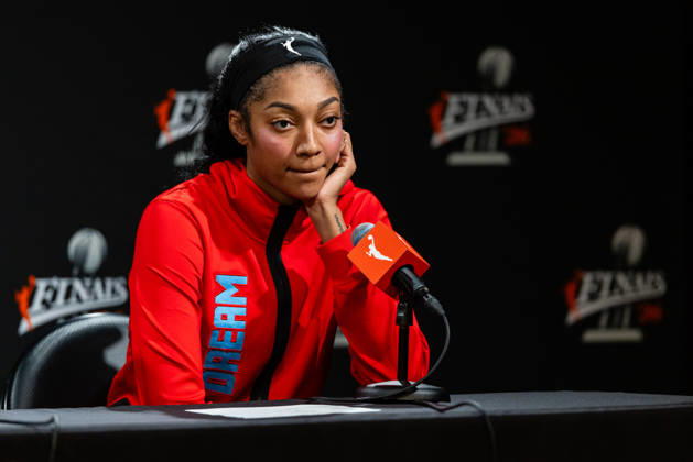 SAN FRANCISCO, CA - OCTOBER 17: Angel Reese 5 of the Atlanta Dream speaks with the media after a loss in Game One of the WNBA, Basketball Damen, USA Playoff Finals against the Golden State Valkyries on October 17, 2026 at Chase Center in San Francisco, CA. (Photo by Matthew Huang Icon Sportswire) WNBA: OCT 17 Finals Atlanta Dream at Golden State Valkyries EDITORIAL USE ONLY Icon261017031