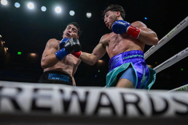 October 17, 2026, Las Vegas, Nevada, USA: JAMIE OSUNA defeats CRISTIAN CANGELOSI via majority Decision at the Chelsea of The Cosmopolitan in Las Vegas. PBC Boxing: Jamie Osuna Defeats Cristian Cangelosi Via Majority Decision.  - ZUMAo117 20261017_zsp_o117_010 Copyright: xMikaelxOnax
