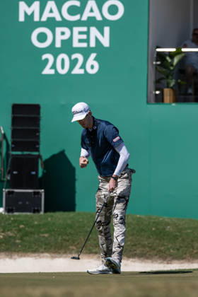 October 18, 2026, Macau, Macao Sar, China: Charles PORTER from the USA takes the tied lead on -14 Par with a stunning -9 Par final round. PORTER celebrates a final -2 Par hole on the 18th green. Macau Open Golf 2026 Final Round. Macau Open Golf 2026 Final Round  - ZUMAr144 20261018_zap_r144_057 Copyright: xJaynexRussellx