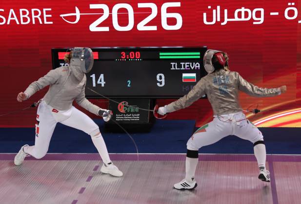 FIE Fencing World Cup in Algeria ORAN, ALGERIA - OCTOBER 18: French fencer Toscane Tori (R) competes against Bulgaria s Yoana Ilieva (L) during the women s individual sabre final at the Fencing World Cup at the Miloud Hadefi Olympic Complex in Oran, Algeria, on October 18, 2026. Tori defeats Ilieva 15-12 to claim her first career World Cup title. Farouk Batiche Anadolu Oran Algeria. Editorial use only. Please get in touch for any other usage.  Copyright: x2026xAnadoluxFaroukxBatichex