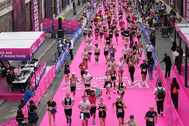 A moment of during the 3th edition of the Wizz Air Rome Half Marathon by Brooks 2026 Rome s, Italy - Sunday, October 18, 2026. ( Photo by Alfredo Falcone LaPresse ) Copyright: xAlfredoxFalcone LaPressex