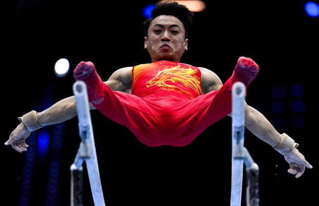 Netherlands Artistic Gymnastics World Championships Qualifiers 9267147 18.10.2026 China s Zou Jingyuan competes on the parallel bars during the men s qualification of the 2026 World Artistic Gymnastics Championships in Rotterdam, the Netherlands. Alexey Filippov Sputnik Rotterdam Netherlands  Copyright: xAlexeyxFilippovx