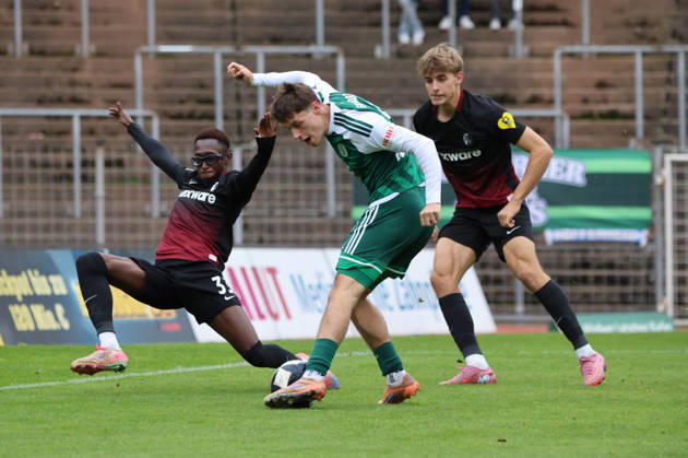Fußball, RL Südwest, FC 08 Homburg - SC Freiburg II
