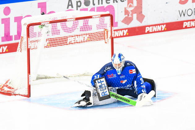 Straubing Tigers vs. Grizzlys Wolfsburg, Ice Hockey, German Ice Hockey League, Penny DEL, Matchday 10, 2026–2027 Season, October 18, 2026, Jakub Skarek, Straubing Tigers, Men s Ice Hockey, German Ice Hockey League, Penny DEL, Matchday 10, 2026–2027 Season on October 18, 2026, at the Eisstadion am Pulverturm, Straubing Tigers (blue) vs. Grizzlys Wolfsburg (beige)