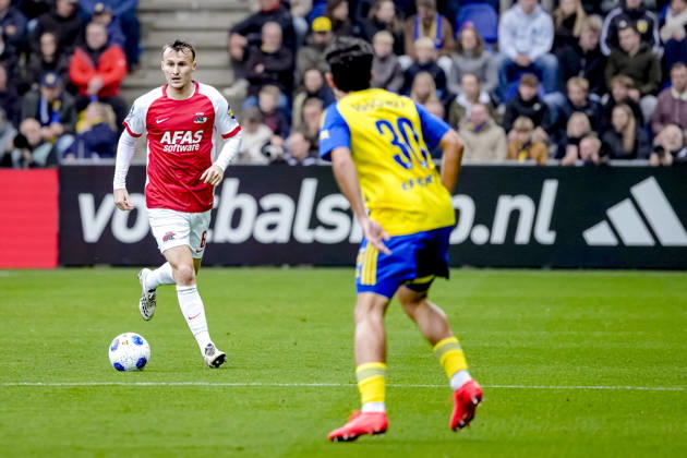 LEEUWARDEN AZ Alkmaar midfielder Peer Koopmeiners during the Vriendenloterij Eredivisie match between SC Cambuur and AZ at Kooi Stadion on October 18, 2026, in Leeuwarden, the Netherlands ED VAN DE POL EYE4IMAGES DeFodi Images