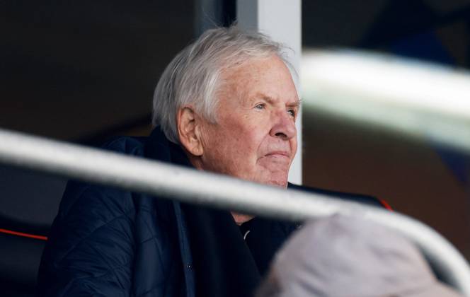 Bournemouth Owner Bill Foley. Bournemouth v Sunderland, Premier League, Football, Vitality Stadium, Bournemouth, UK - 18 Oct 2026Bournemouth Vitality Stadium United Kingdom EDITORIAL USE ONLY No use with unauthorised audio, video, data, fixture lists, club league logos or live services. Online in-match use limited to 120 images, no video emulation. No use in betting, games or single club league player publications. Copyright: xJamesxMarsh Shutterstockx 17222646h