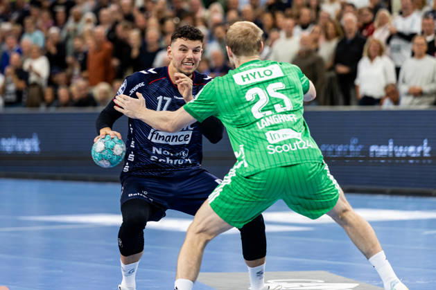 Opel HBL SG Flensburg Handewitt vs. Füchse Berlin, October 18, 2026, Marko Grgic No. 17, SG Flensburg Handewitt vs. Matthes Langhoff No. 25, Füchse Berlin Opel HBL SG Flensburg Handewitt vs. Füchse Berlin, GGW Arena on October 18, 2026 Copyright: xBEAUTIFULxSPORTS MarioxM.xKobergx