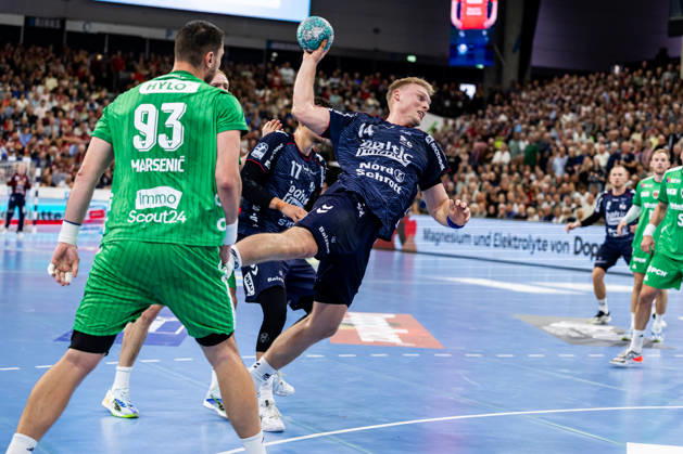 Opel HBL SG Flensburg Handewitt vs. Füchse Berlin, October 18, 2026: Emil Siersbaek Bergholt, No. 14, SG Flensburg Handewitt on the attack. Opel HBL SG Flensburg Handewitt vs. Füchse Berlin, GGW Arena, October 18, 2026 Copyright: xBEAUTIFULxSPORTS MarioxM.xKobergx