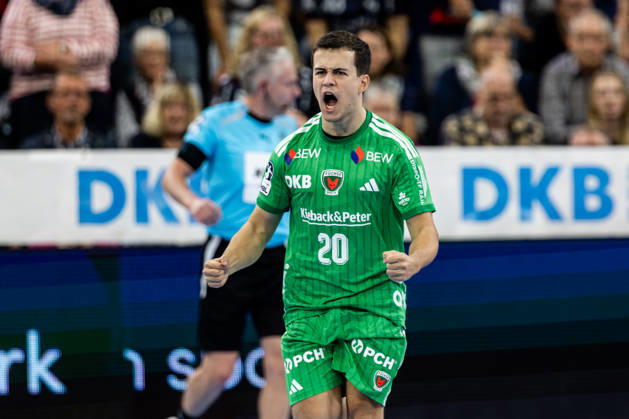 Opel HBL SG Flensburg Handewitt vs. Füchse Berlin, October 18, 2026: Cheers and goal celebrations for Tim Freihöfer, No. 20, Füchse Berlin; Opel HBL SG Flensburg Handewitt vs. Füchse Berlin, GGW Arena, October 18, 2026 Copyright: xBEAUTIFULxSPORTS MarioxM.xKobergx