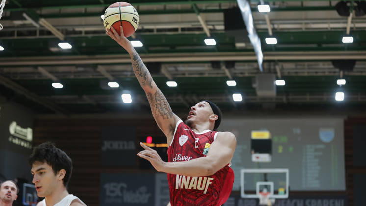 Pictured: Max Jones of the Würzburg Baskets, No. 2, making a layup on 10 18 2026, Fitness First Würzburg Baskets vs. SYNTAINICS MBC, Netto BBL Cup, Round of 16, Germany, 97072, tectake Arena Würzburg, Copyright: HMBxMedia xJulienxBecker