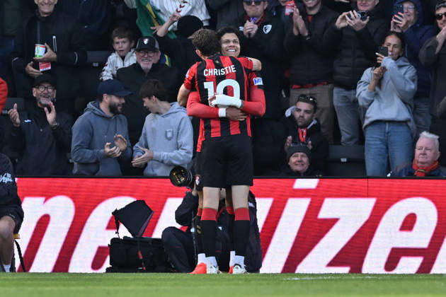 Bournemouth v Sunderland, Premier League Goal 2-0 - Evanilson (9) of AFC Bournemouth celebrates scoring the second goal during the Premier League match between Bournemouth and Sunderland at the Vitality Stadium, Bournemouth, UK on 18 October 2026. Bournemouth Vitality Stadium Dorset UK Editorial use only DataCo restrictions apply See www.football-dataco.com , Copyright: xGrahamxHuntx PSI-25032-0097