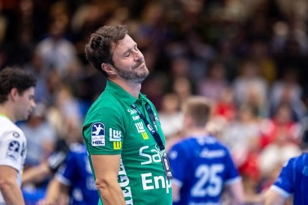 Ben Matschke, Frisch Auf Göppingen, Coach Reacts with Disappointment GER, TBV Lemgo Lippe vs. Frisch Auf Göppingen, Handball, 1st Bundesliga, Matchday 9, 2026–2027 Season, October 18, 2026 GER, TBV Lemgo Lippe vs. Frisch Auf Goeppingen, Handball, 1st Bundesliga, Matchday 9, 2026–2027 Season, October 18, 2026 Lemgo Copyright: xEibner-Pressefoto JanxRollingerx EP_JSK