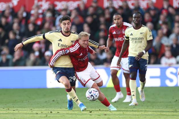 Kai Havertz of Arsenal and Xaver Schlager of Nottingham Forest Nottingham Forest v Arsenal, Premier League, Football, City Ground, Nottingham, UK - 18 Oct 2026Nottingham City Ground United Kingdom EDITORIAL USE ONLY No use with unauthorised audio, video, data, fixture lists, club league logos or live services. Online in-match use limited to 120 images, no video emulation. No use in betting, games or single club league player publications. Copyright: xRYANxBROWNE Shutterstockx 17222656ao