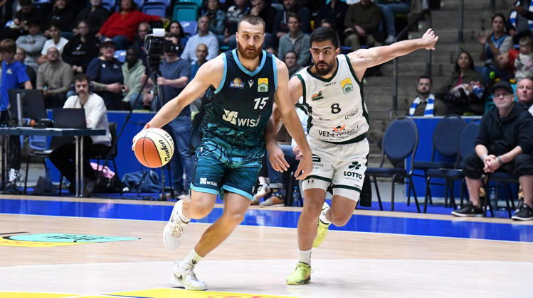 October 18, 2026, xokbx, BBL Basketball Cup, Frankfurt Skyliners vs. VET Concept Gladiators Trier, Radii Caisin (Fraport Skyliners Frankfurt), Behnam Yakhchali (Gladiators Trier), Head-to-head matchup, Showdown in Frankfurt am Main