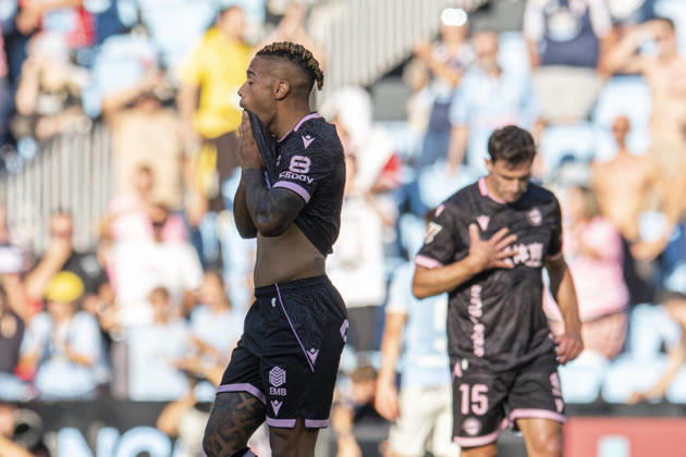 ESP LaLiga EA Sports Celta Deportivo Alavés Mariano Díaz Mejía of Alavés during Matchday 9: RC Celta vs. Deportivo Alavés on October 18, 2026, at Abanca Balaidos Stadium, Vigo, Spain Copyright: xLuisxLorenzox xAgenciaxLOFx