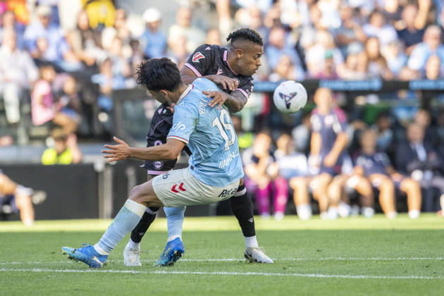 ESP LaLiga EA Sports Celta Deportivo Alavés Mariano Díaz Mejía of Alavés during Matchday 9: RC Celta vs. Deportivo Alavés on October 18, 2026, at Abanca Balaidos Stadium, Vigo, Spain Copyright: xLuisxLorenzox xAgenciaxLOFx