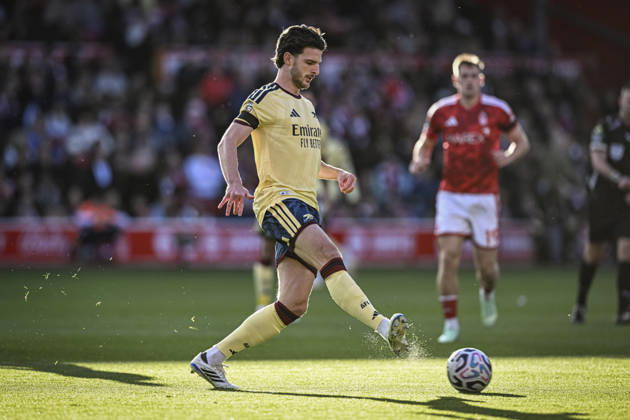 18th October 2026; The City Ground, Nottingham, Nottinghamshire, England; Premier League Football, Nottingham Forest versus Arsenal; Declan Rice of Arsenal on the ball GodfreyxPitt