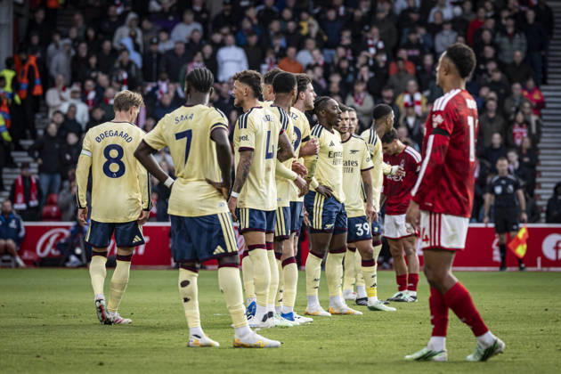 18th October 2026; The City Ground, Nottingham, Nottinghamshire, England; Premier League Football, Nottingham Forest versus Arsenal; Arsenal make a 9 man wall GodfreyxPitt