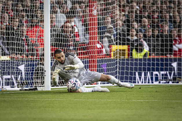 18th October 2026; The City Ground, Nottingham, Nottinghamshire, England; Premier League Football, Nottingham Forest versus Arsenal; David Raya of Arsenal makes a save GodfreyxPitt