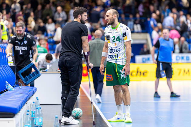 L R Tim Suton, TBV Lemgo Lippe, 23; Marcel Schiller, Frisch Auf Göppingen, 24 GER; TBV Lemgo Lippe vs. Frisch Auf Göppingen, Handball, 1st Bundesliga, Matchday 9, 2026–2027 season, October 18, 2026 GER, TBV Lemgo Lippe vs. Frisch Auf Göppingen, Handball, 1st Bundesliga, Matchday 9, 2026–2027 season, October 18, 2026 Lemgo Copyright: xEibner-Pressefoto JanxRollingerx EP_JSK