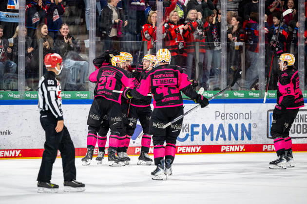 October 18, 2026 Ice Hockey Season 2026–2027 Penny DEL Nuremberg Ice Tigers Icetigers Red Bull Munich ThHa xthxhax Goal celebration, joy, cheering Marcus Weber 24, Nuremberg Ice Tigers, NIT Ryan Jones 20, Nuremberg Ice Tigers, NIT Evan Barratt 10, Nuremberg Ice Tigers, NIT Thomas Heigl 49, Nuremberg Ice Tigers, NIT Jackson Cates 26, Nuremberg Ice Tigers, NIT