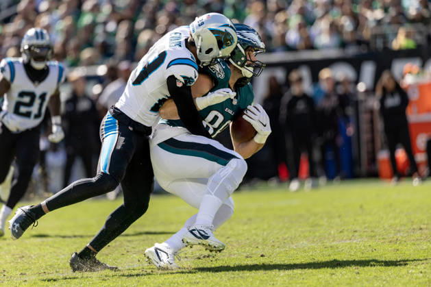 Philadelphia Eagles tight end Dallas Goedert (88) is tackled by Carolina Panthers cornerback Akayleb Evans (29) at the 31 yard line for a first down in the second quarter of NFL, American Football Herren, USA action at Lincoln Financial Field in Philadelphia, Pennsylvania on Sunday, October 18, 2016.  PHI20261018010 LAURENCExKESTERSON